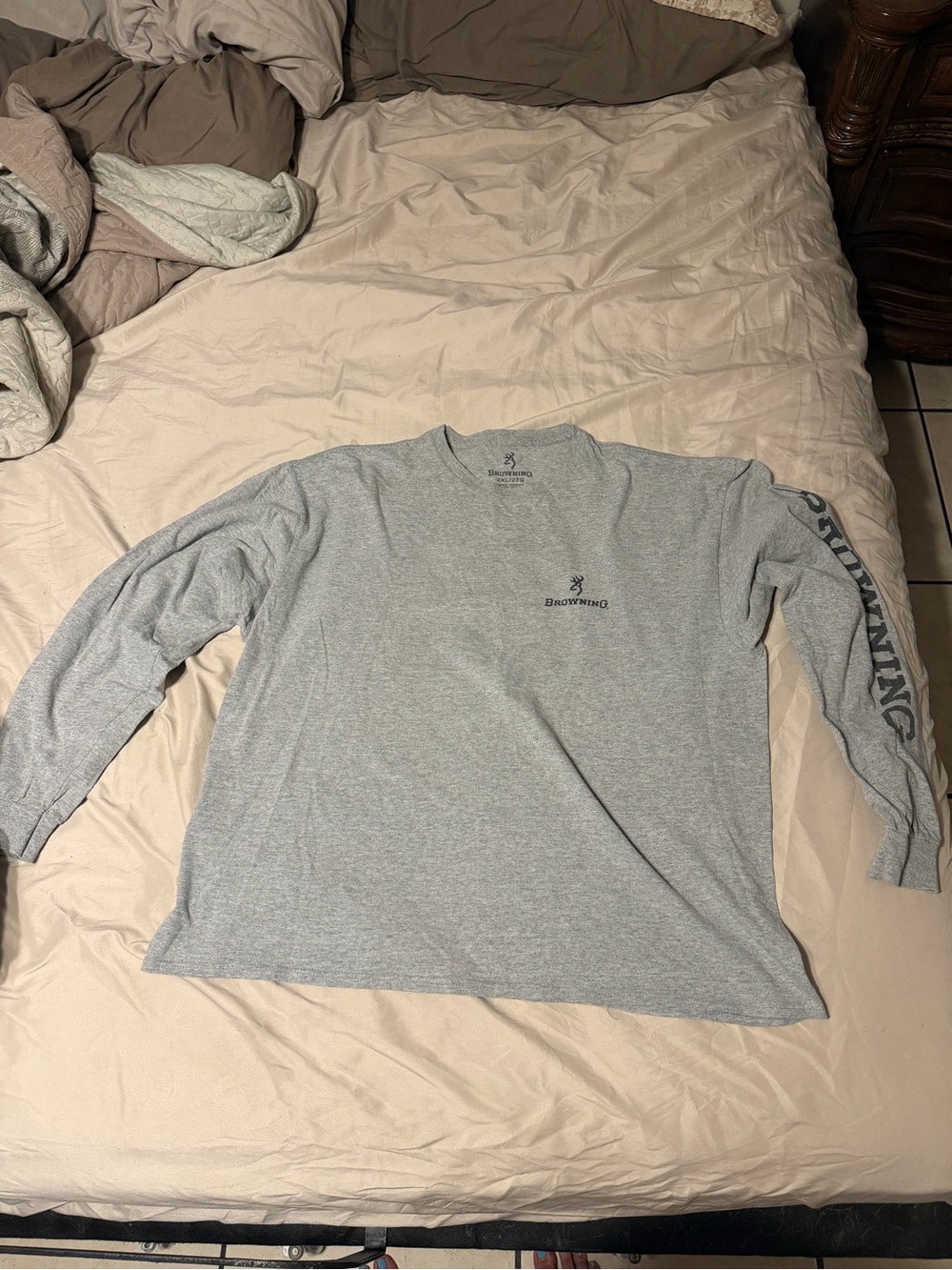 Browning Men’s Long-Sleeve Logo Tee — Light Gray